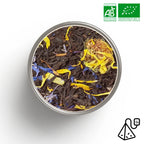 Tasse de thé noir Russian Earl Grey bio avec fleurs de bleuet et calendula dorées